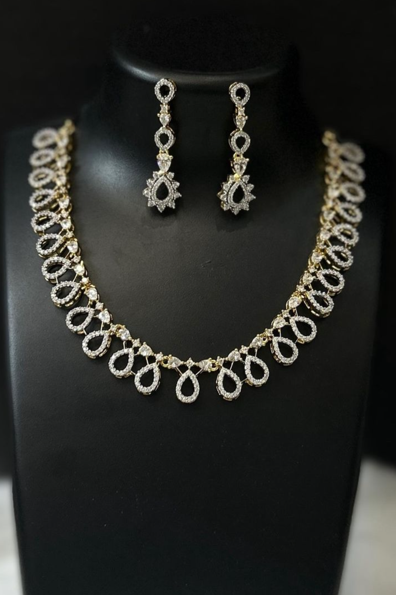 GOLD PLATED SILVER AD NECKLACE SET